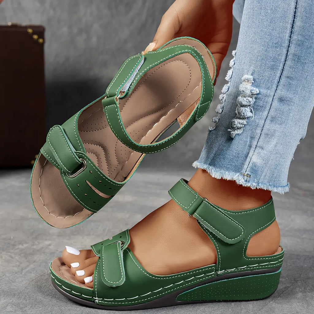 CloudEase™ Lightweight Comfort Sandals
